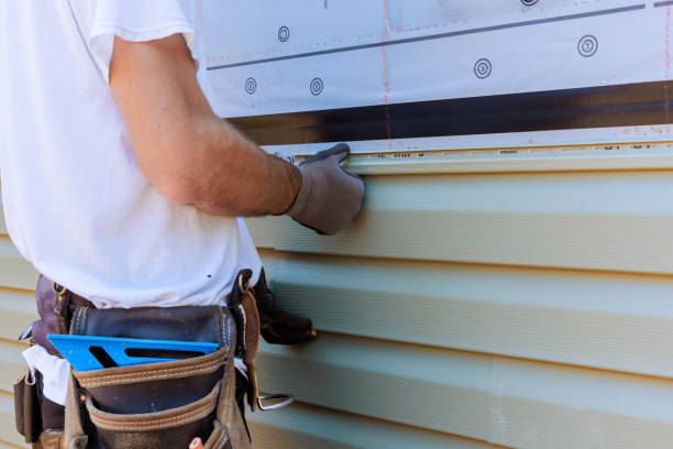 Trusted Storm Damage Siding Repair service in Toronto, OH - Creative Siding
